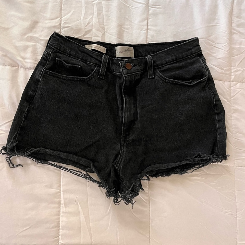Universal Thread Black Shorts Size 10